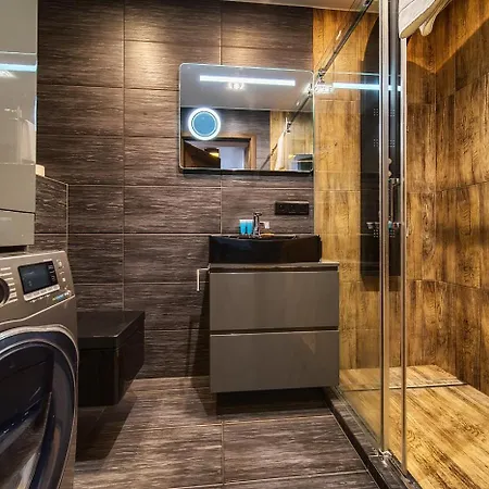 Komedy Deluxe Apartamento